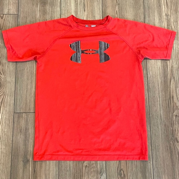 Under Armour Other - Youth Under Armour Logo T-Shirt